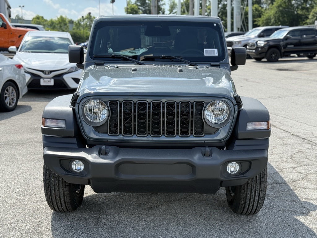 2025 Jeep Wrangler Sport S photo 3
