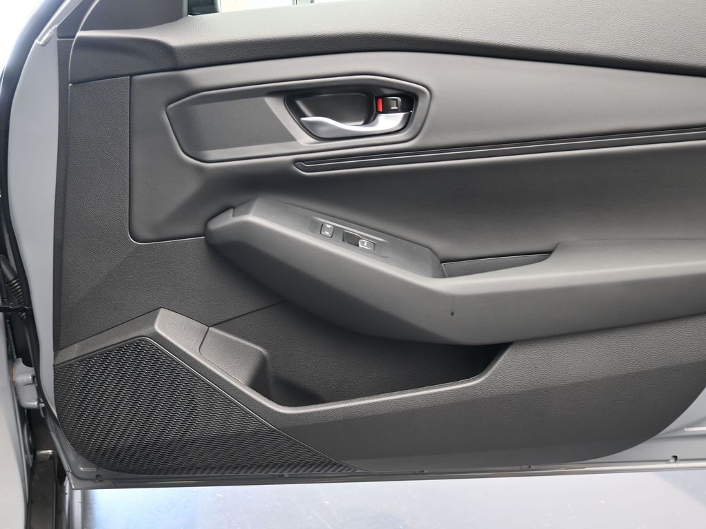 2025 Honda Accord 1.5T SE photo 28