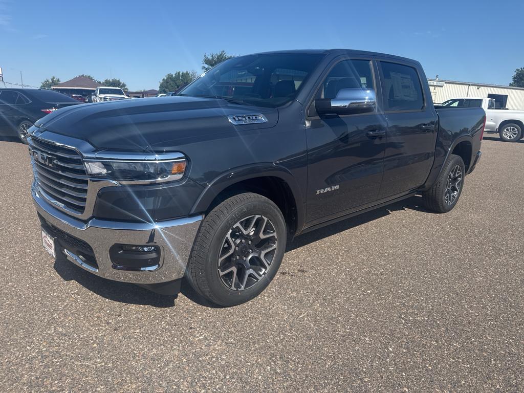 2025 Ram 1500 Laramie photo 2