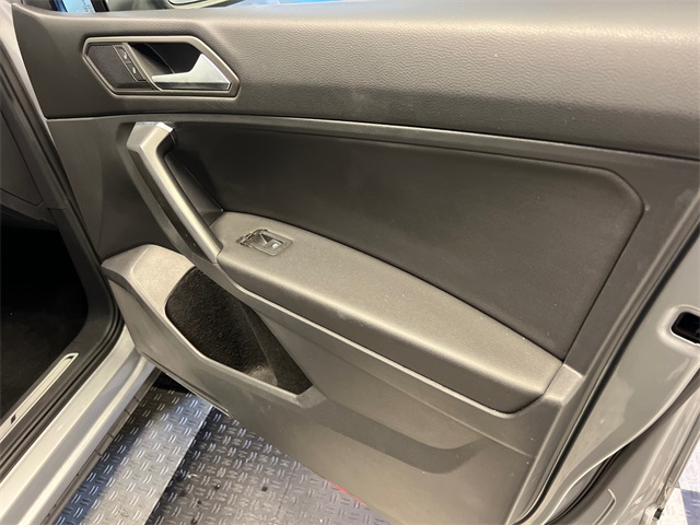 2021 Volkswagen Tiguan SE R-Line Black photo 10