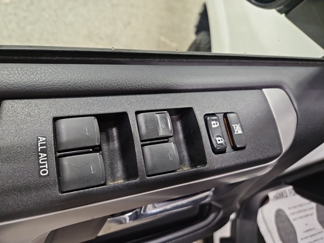 2014 Toyota 4Runner SR5 Premium photo 2