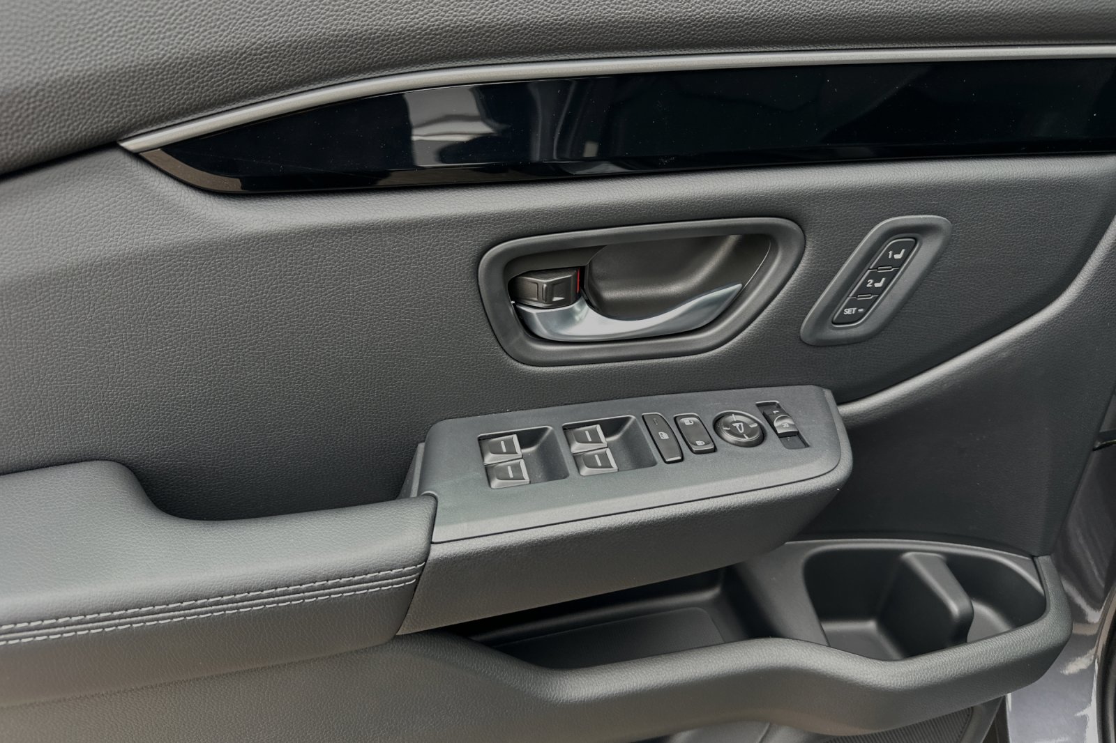2025 Honda Pilot Touring photo 7