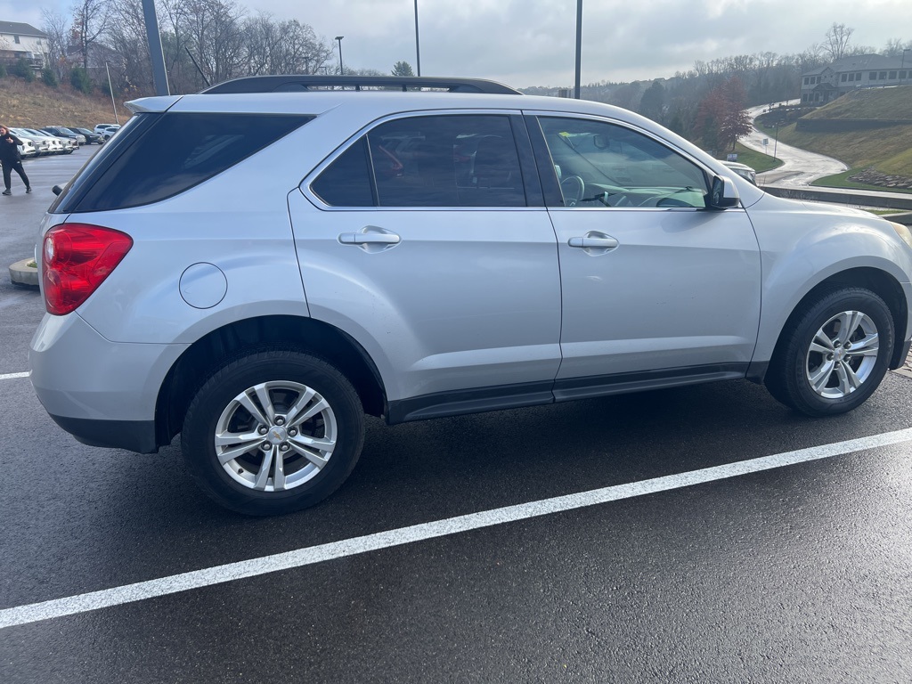 2015 Chevrolet Equinox LT photo 4