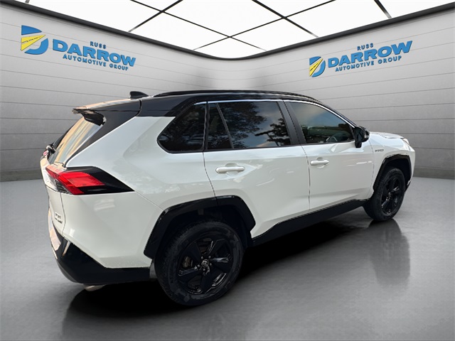 2021 Toyota RAV4 Hybrid XSE photo 2