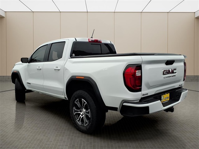 2025 Gmc Canyon AT4 photo 3