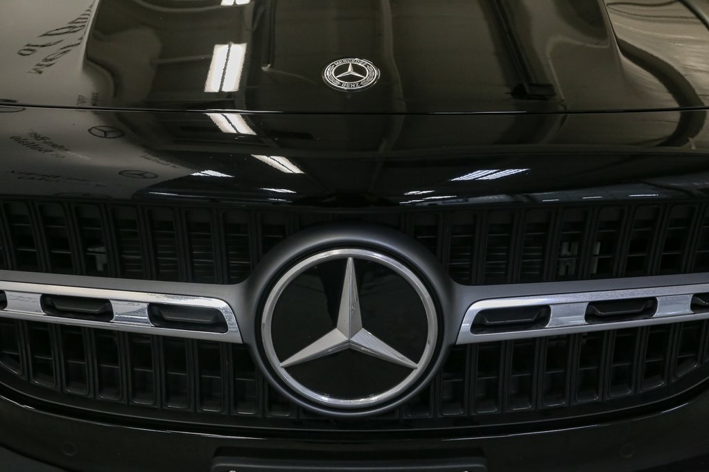 2025 Mercedes Benz GLA 250 4MATIC photo 4