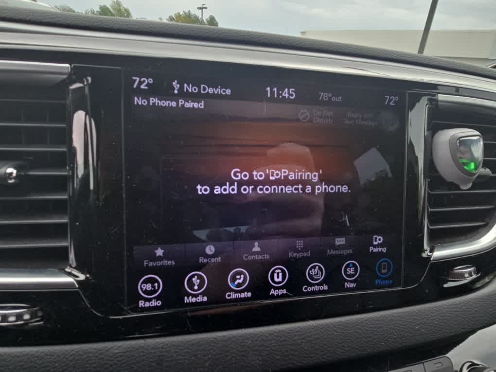 2018 Chrysler Pacifica Touring Plus photo 12