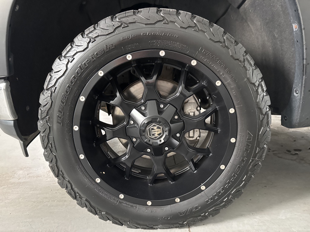 2019 Chevrolet Silverado 1500 LTZ photo 4