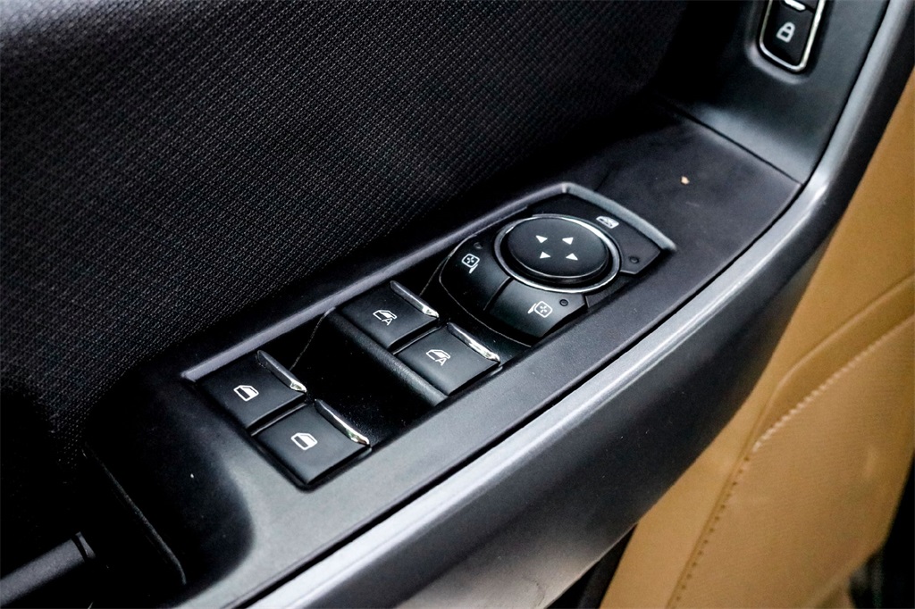 2023 Ford F-150 XLT photo 10