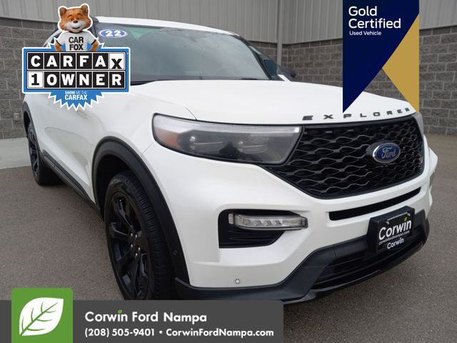 2022 Ford Explorer ST's photo