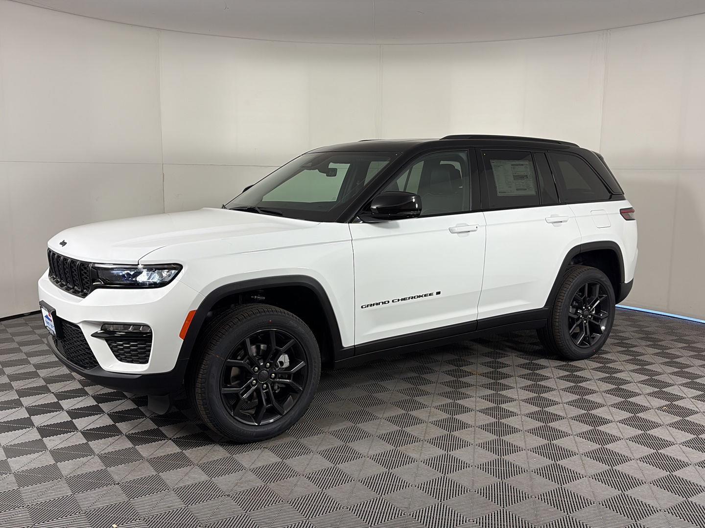 2025 Jeep Grand Cherokee Limited's photo