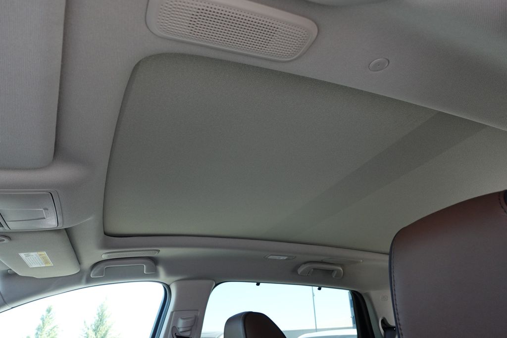 2026 Acura MDX SH-AWD Advance photo 27