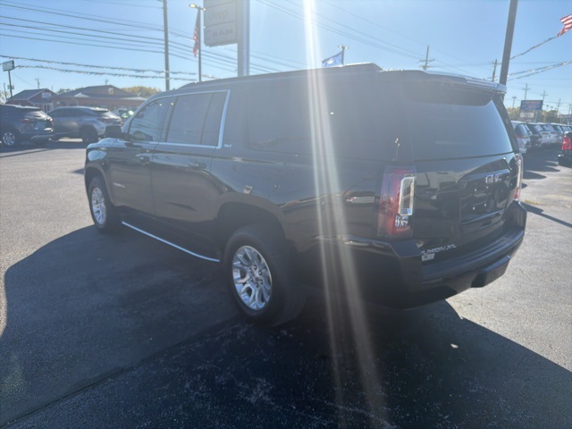 2020 Gmc Yukon XL SLT photo 4
