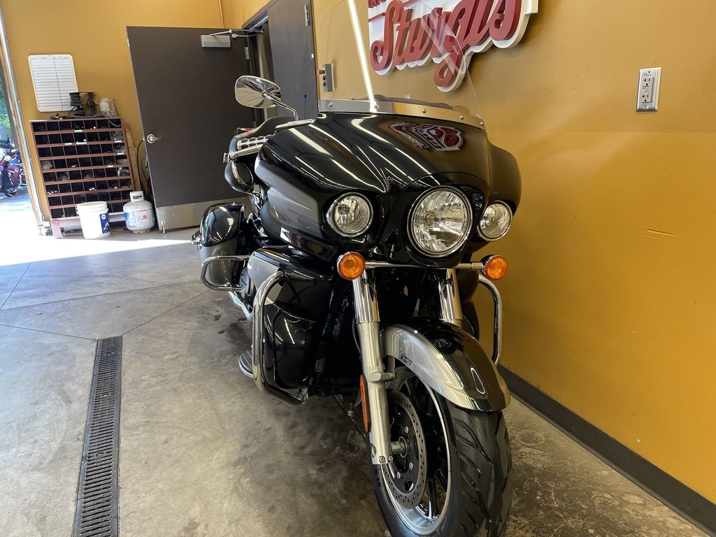 ブラックウィドウ ファルコン National Powersports Distributors