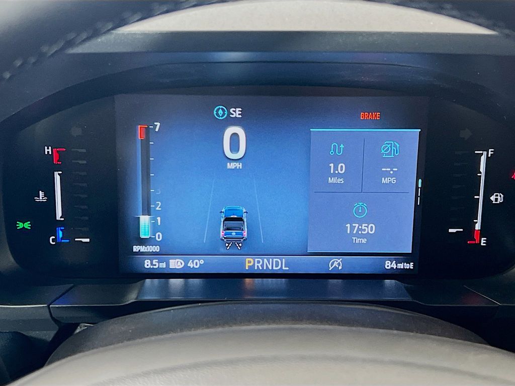 2025 Ford Maverick XLT photo 2