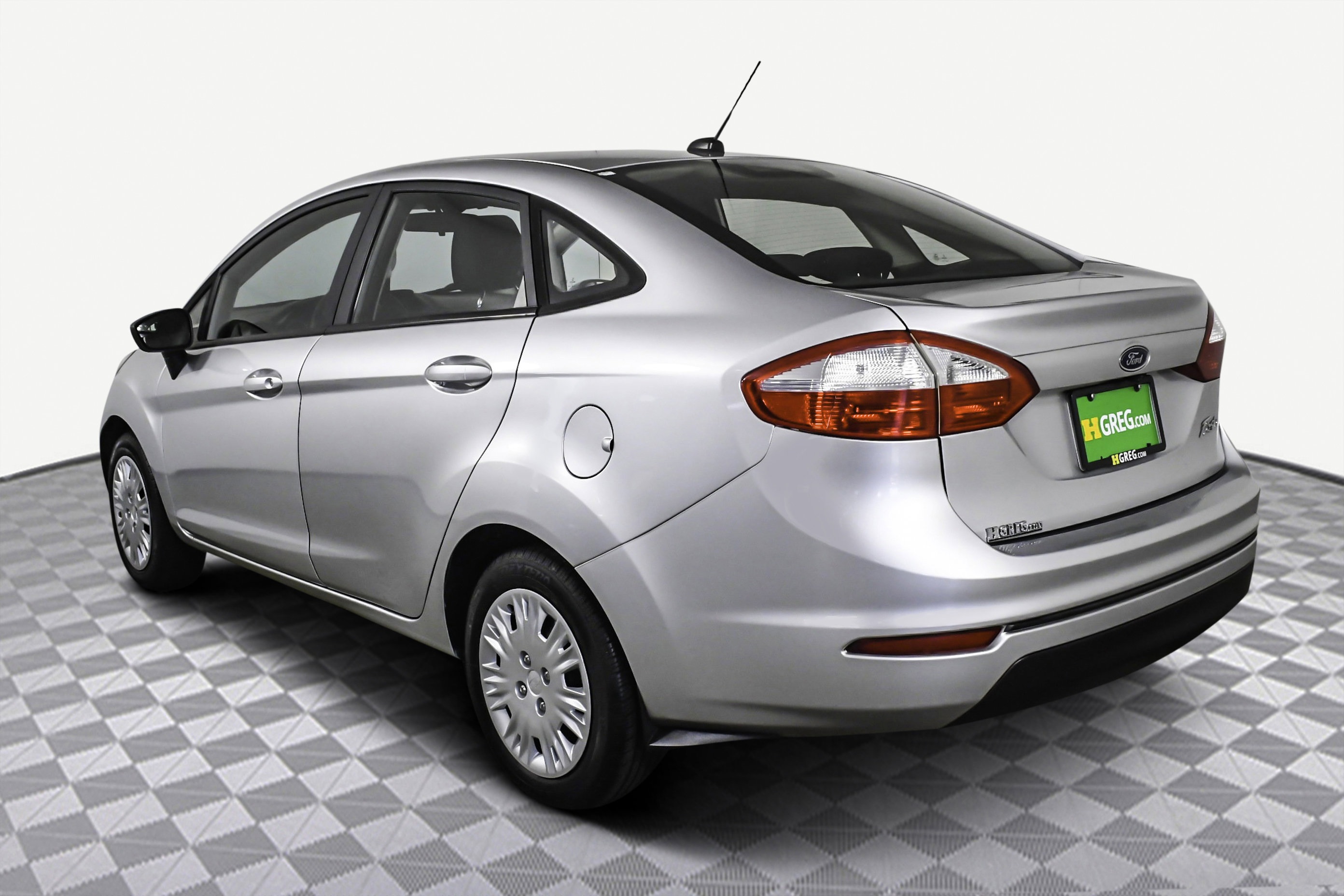 2019 Ford Fiesta S photo 4