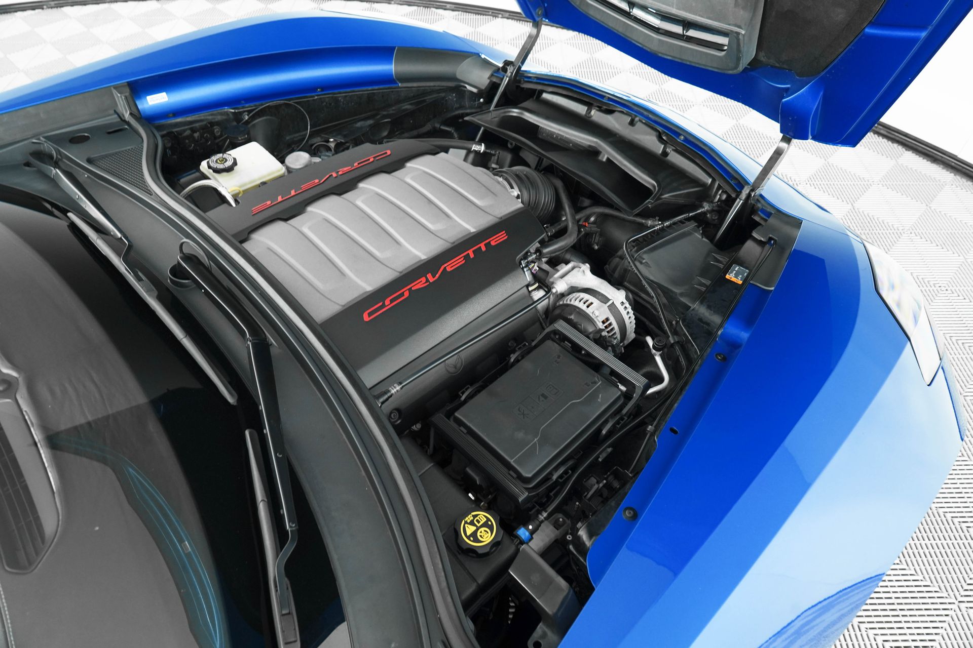 2014 Chevrolet Corvette Stingray Base 3LT photo 34