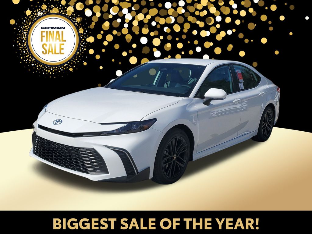 2026 Toyota Camry SE's photo