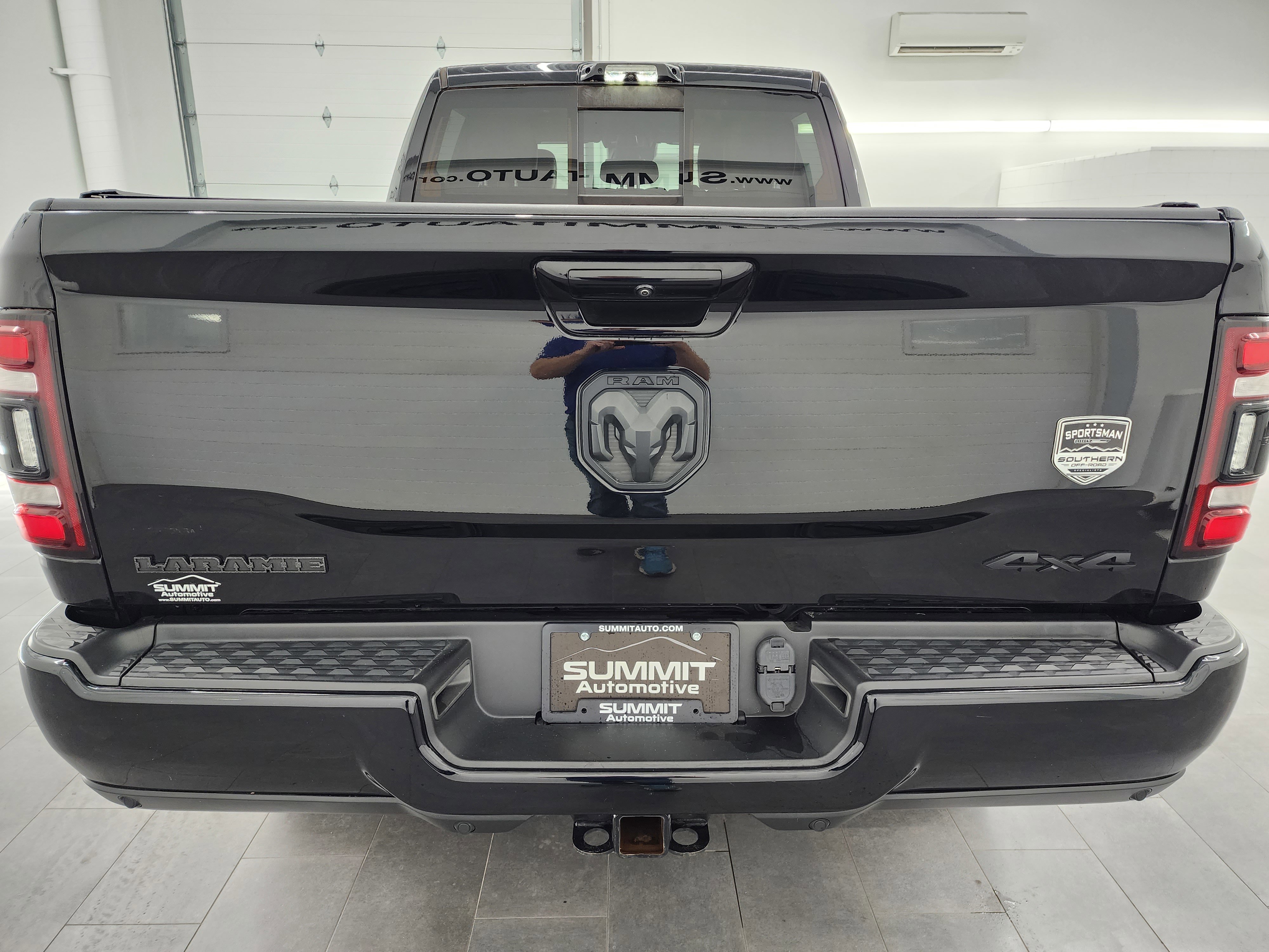 2021 Ram 2500 Laramie photo 3
