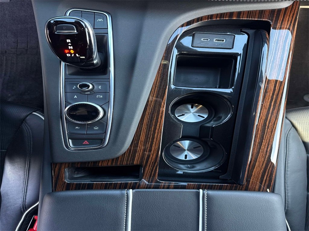 2022 Cadillac Escalade Premium Luxury photo 24