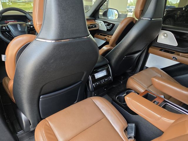 2022 Lincoln Aviator Reserve photo 30