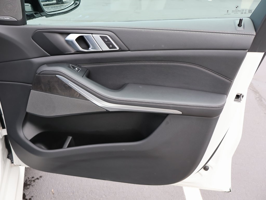 2025 Bmw X5 xDrive40i photo 13