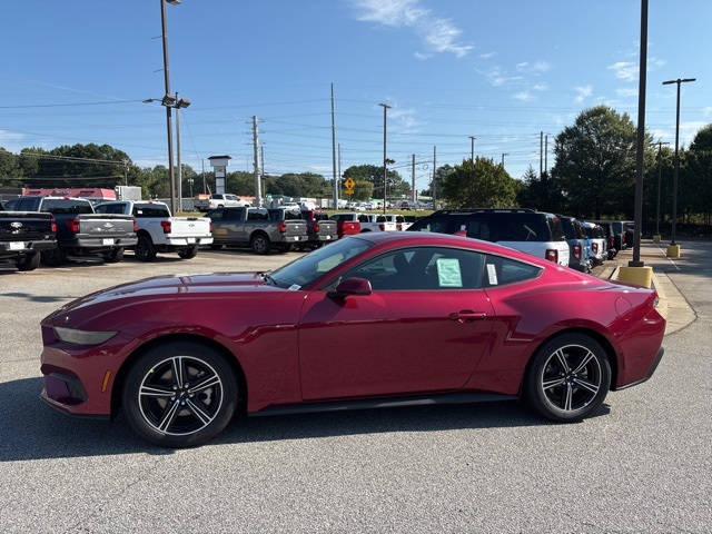 2025 Ford Mustang EcoBoost photo 5