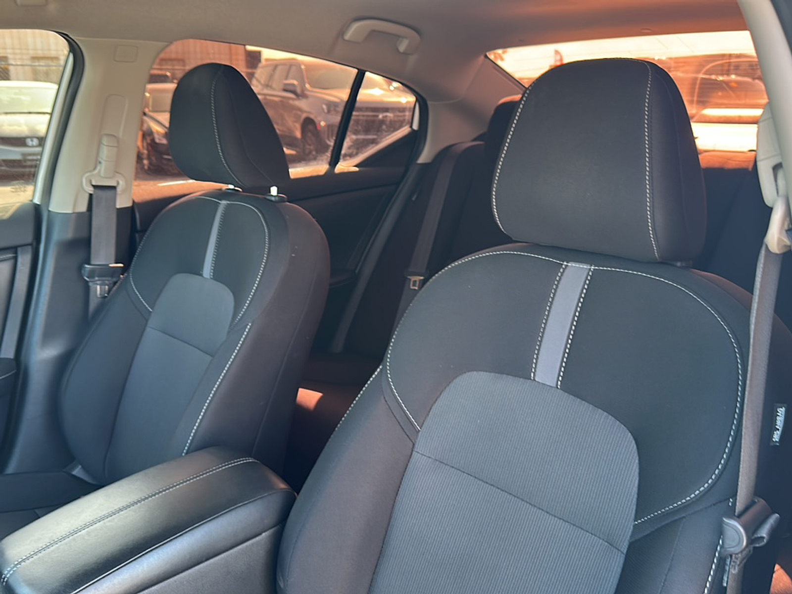 2022 Nissan Sentra SV photo 4