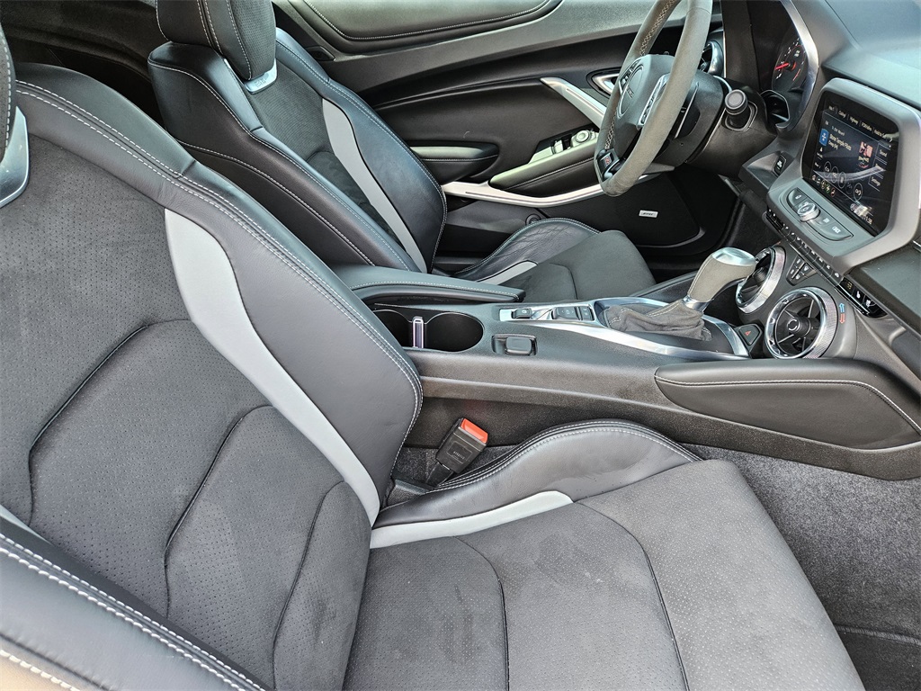 2021 Chevrolet Camaro 2SS Coupe photo 12
