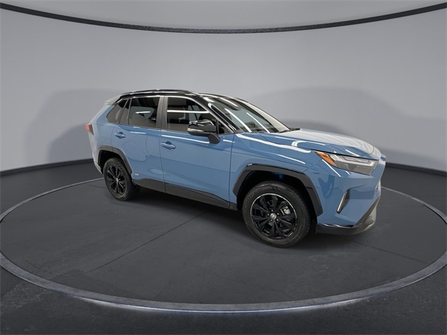 2022 Toyota RAV4 Hybrid XSE photo 2
