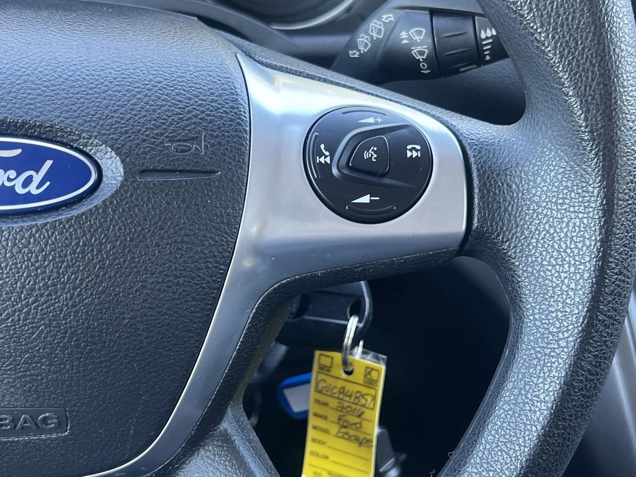 2016 Ford Escape S photo 20