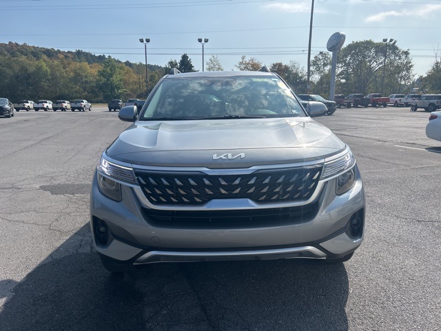 2022 Kia Seltos Nightfall Edition photo 6