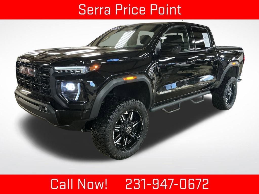 2024 GMC Canyon Elevation's photo