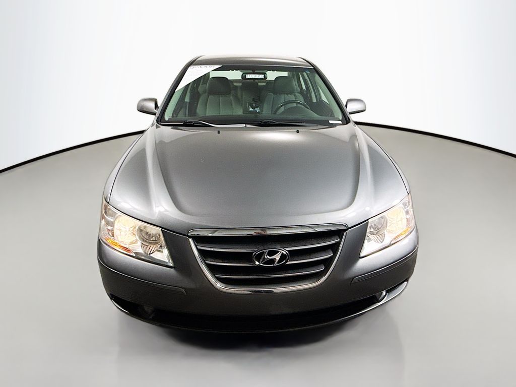 2009 Hyundai Sonata GLS photo 2