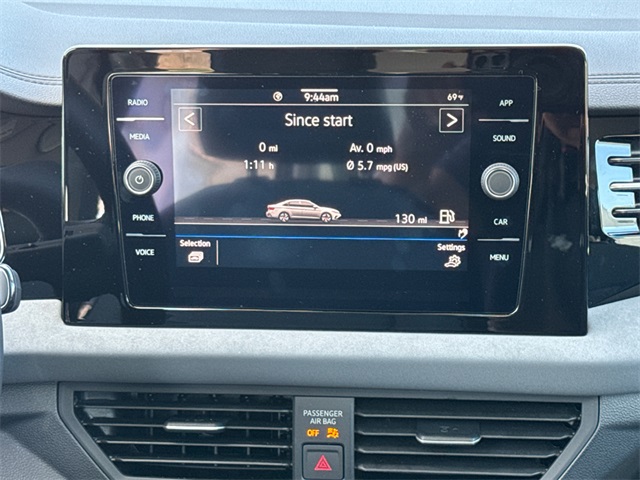 2025 Volkswagen Jetta 1.5T SE photo 18