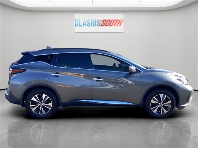 2019 Nissan Murano SV photo 2