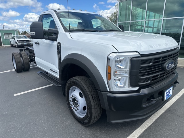 2025 Ford F-450 XL photo 2