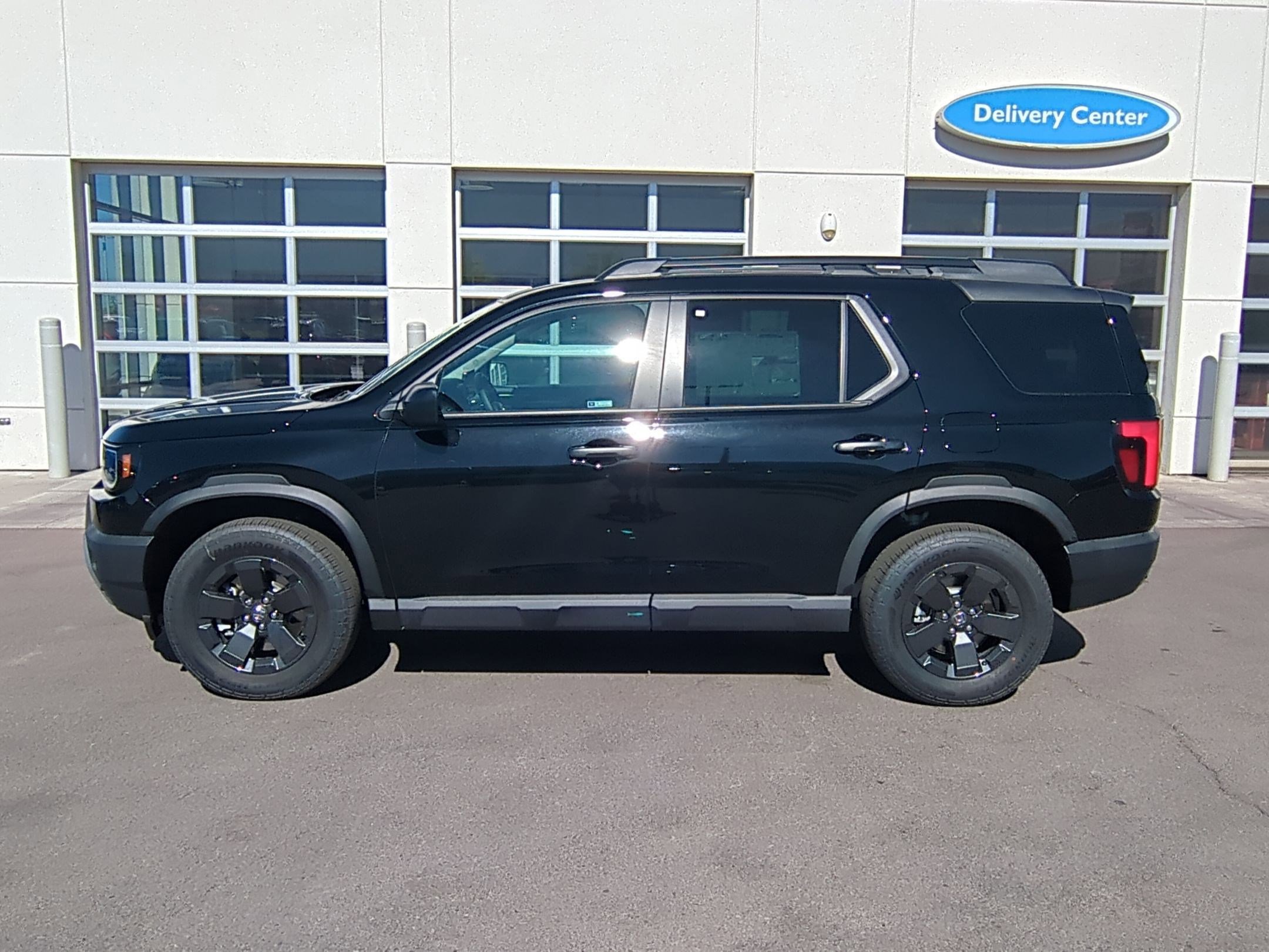 2026 Honda Passport photo 2