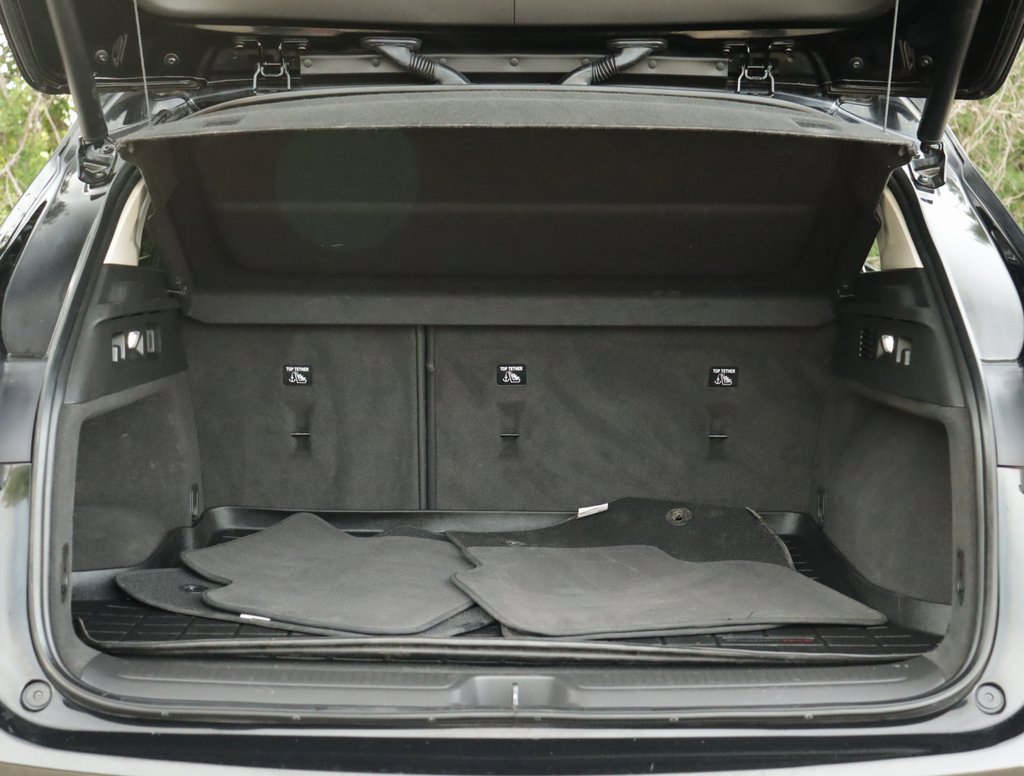 2023 Buick Envision Essence photo 24