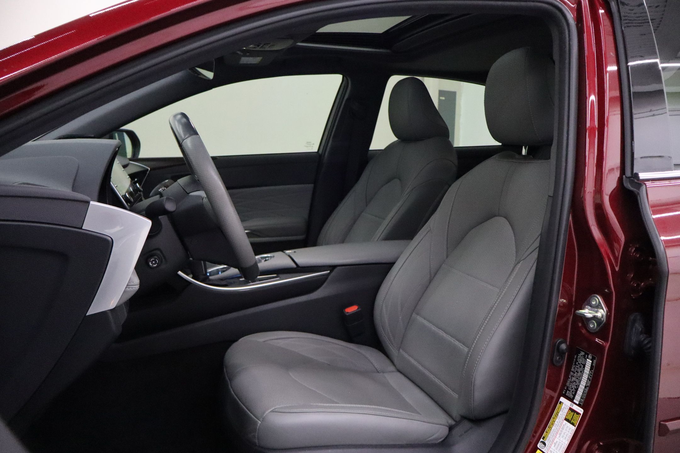 2019 Toyota Avalon Limited photo 13