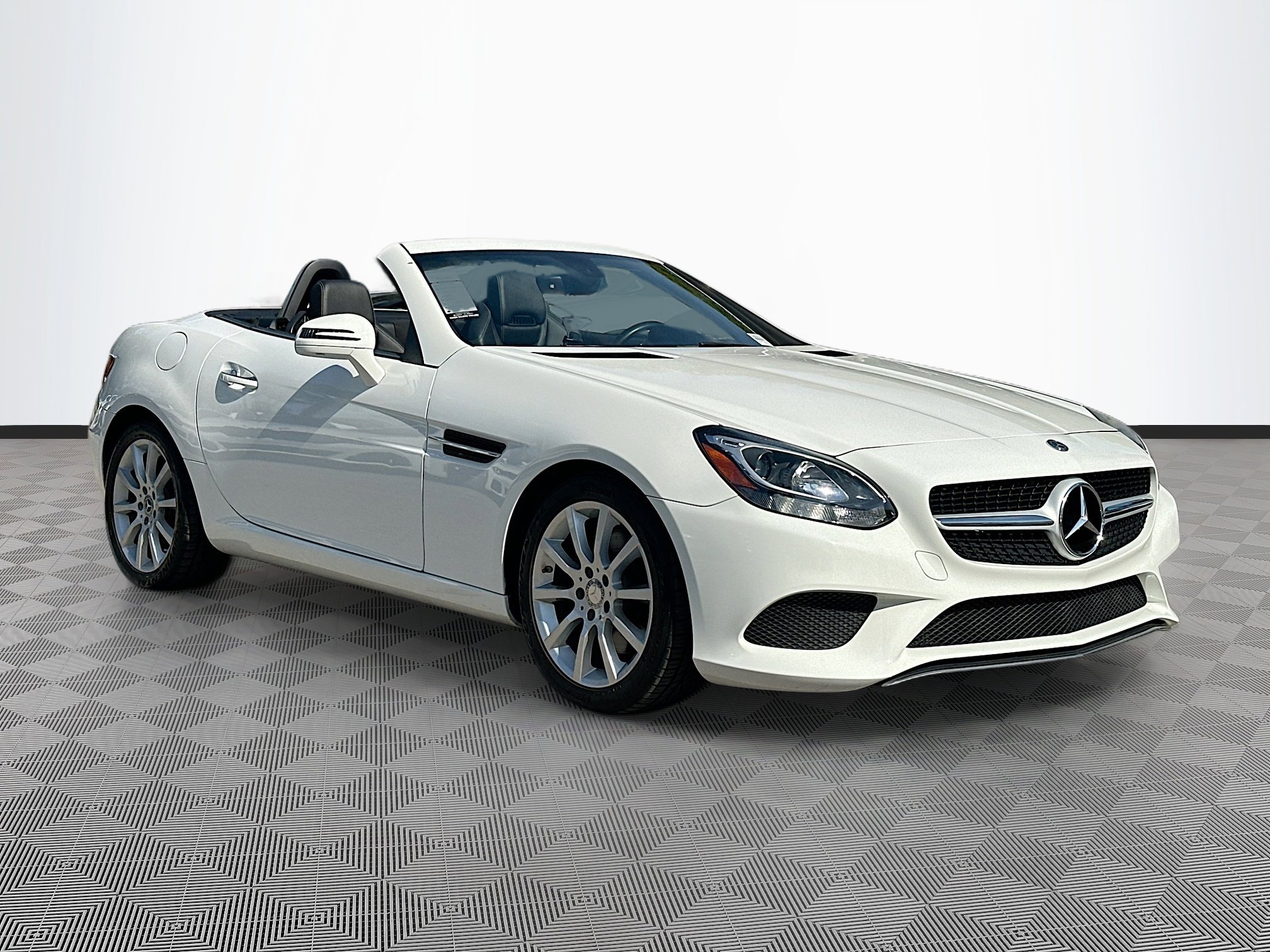 2019 Mercedes-Benz SLC Roadster