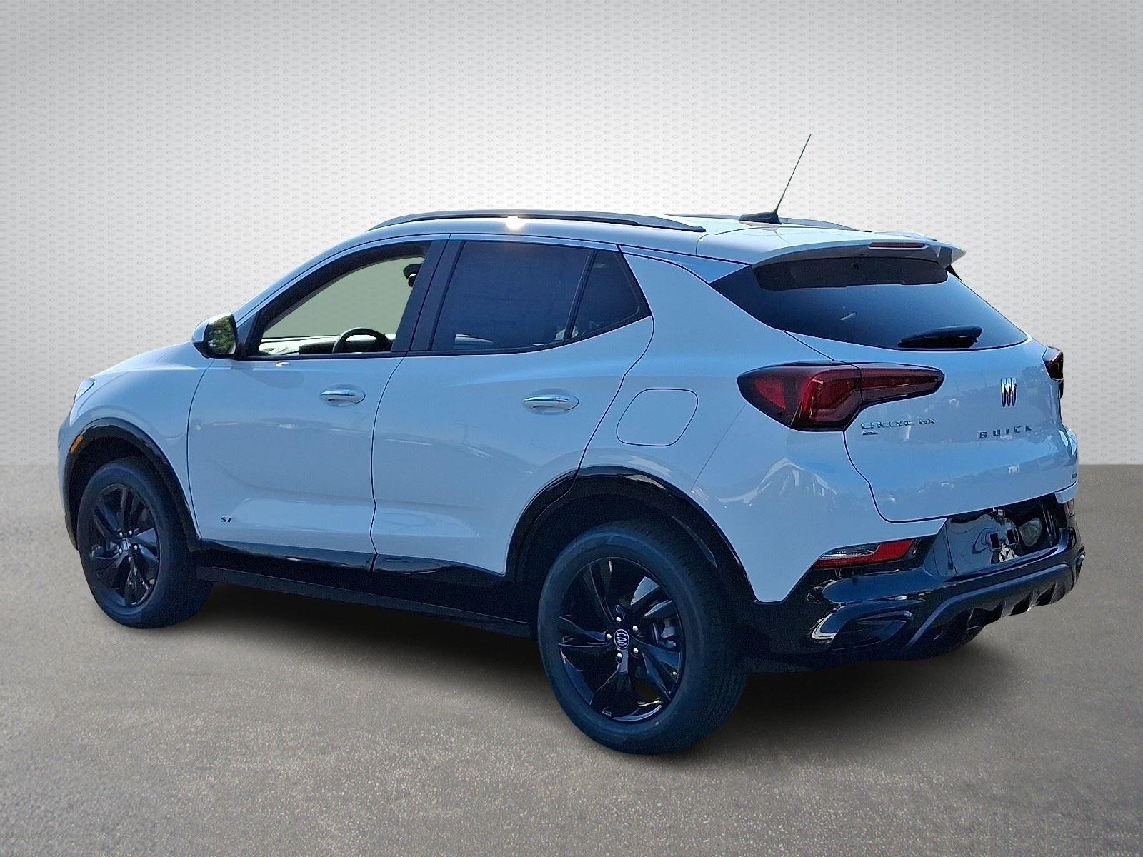 2026 Buick Encore GX Sport Touring photo 3