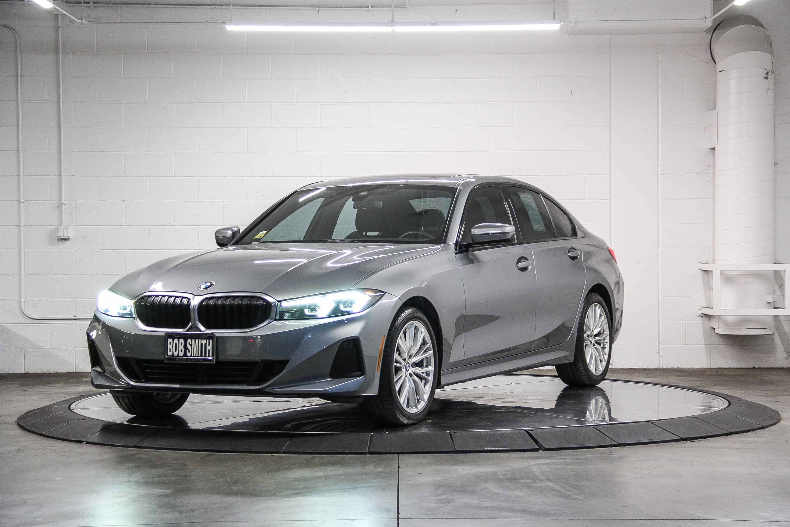 2023 Bmw 330i photo 3