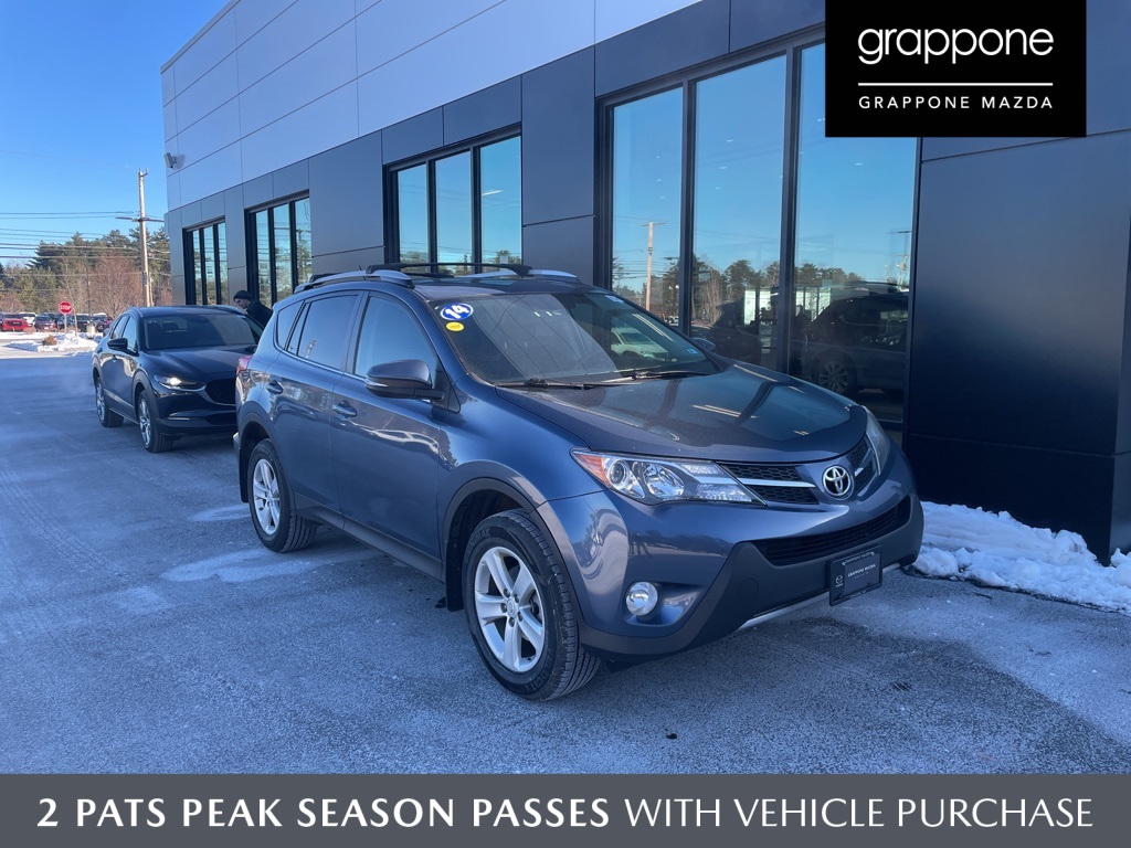 2014 Toyota RAV4 XLE's photo