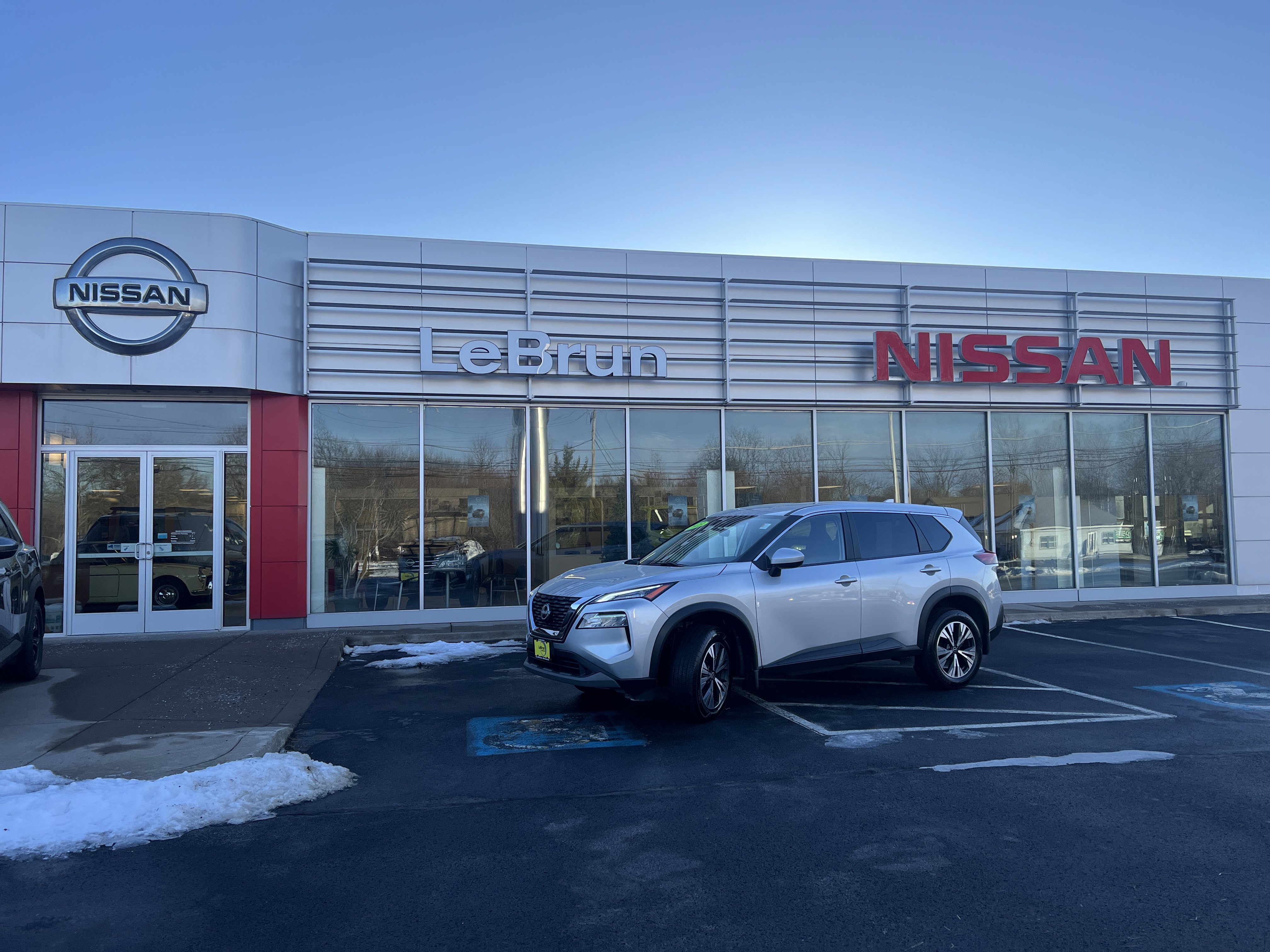 2023 Nissan Rogue SV