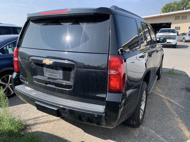 2018 Chevrolet Tahoe LT photo 3