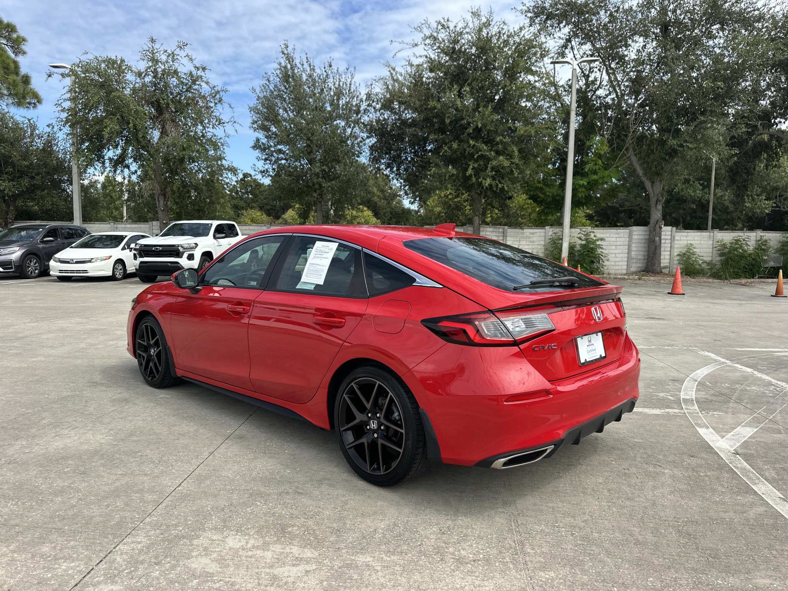 2023 Honda Civic Sport Touring Hatchback photo 4