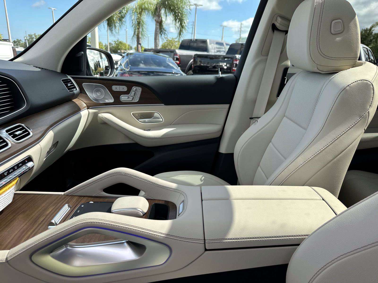 2026 Mercedes Benz GLE 450 4MATIC photo 24