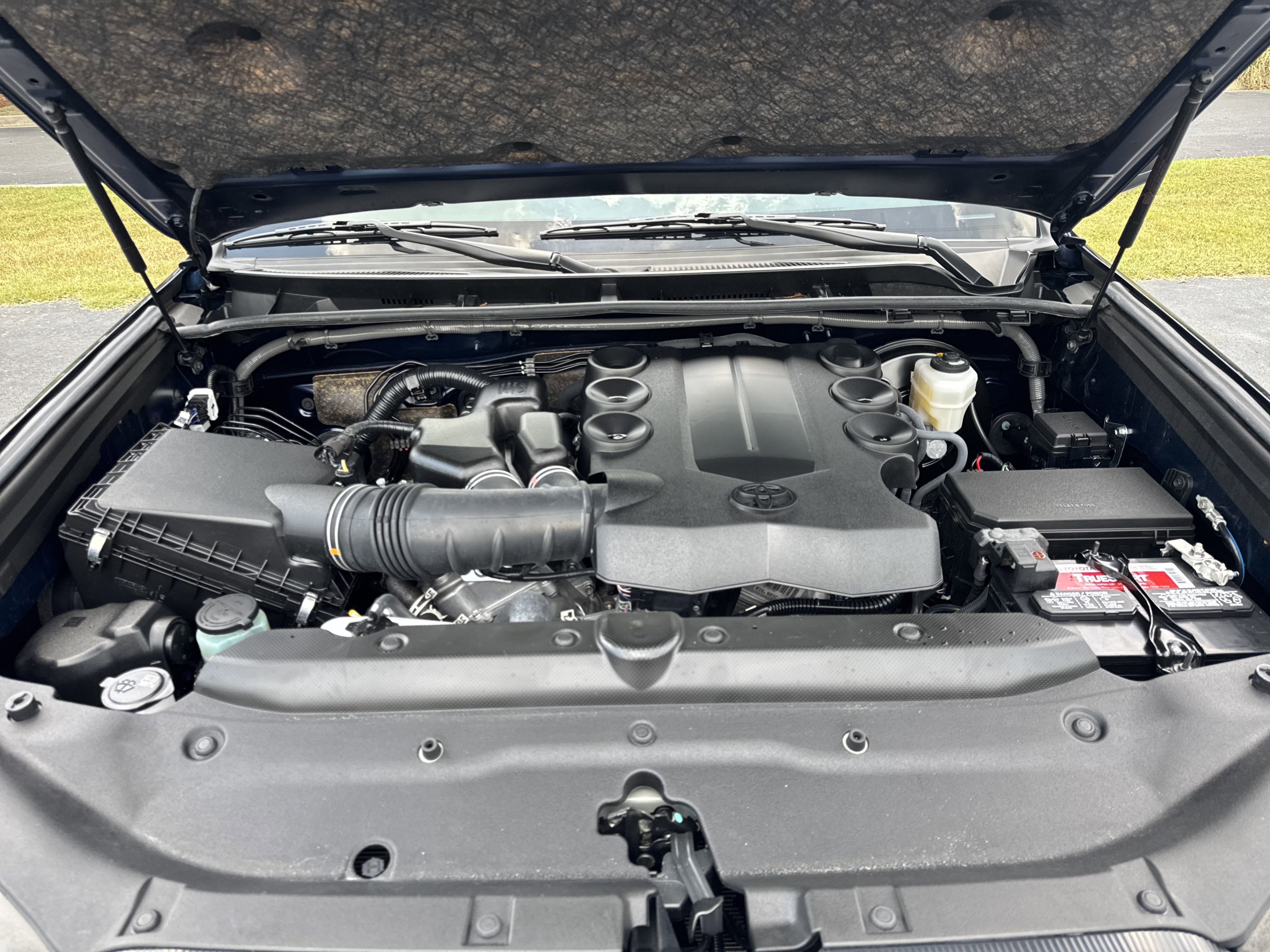 2024 Toyota 4Runner SR5 photo 21