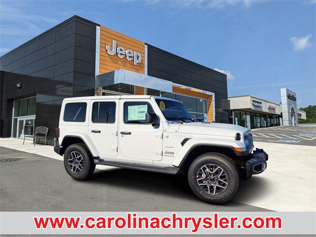 2024 Jeep Wrangler 4-Door Sahara's photo